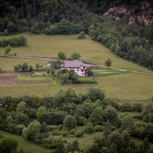 https://gites-a-la-ferme-dela-le-var.fr-provencehotel.com