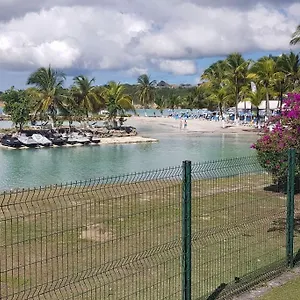 Appartement Les Pieds Dans L'eau, Le Gosier (Grande-Terre)